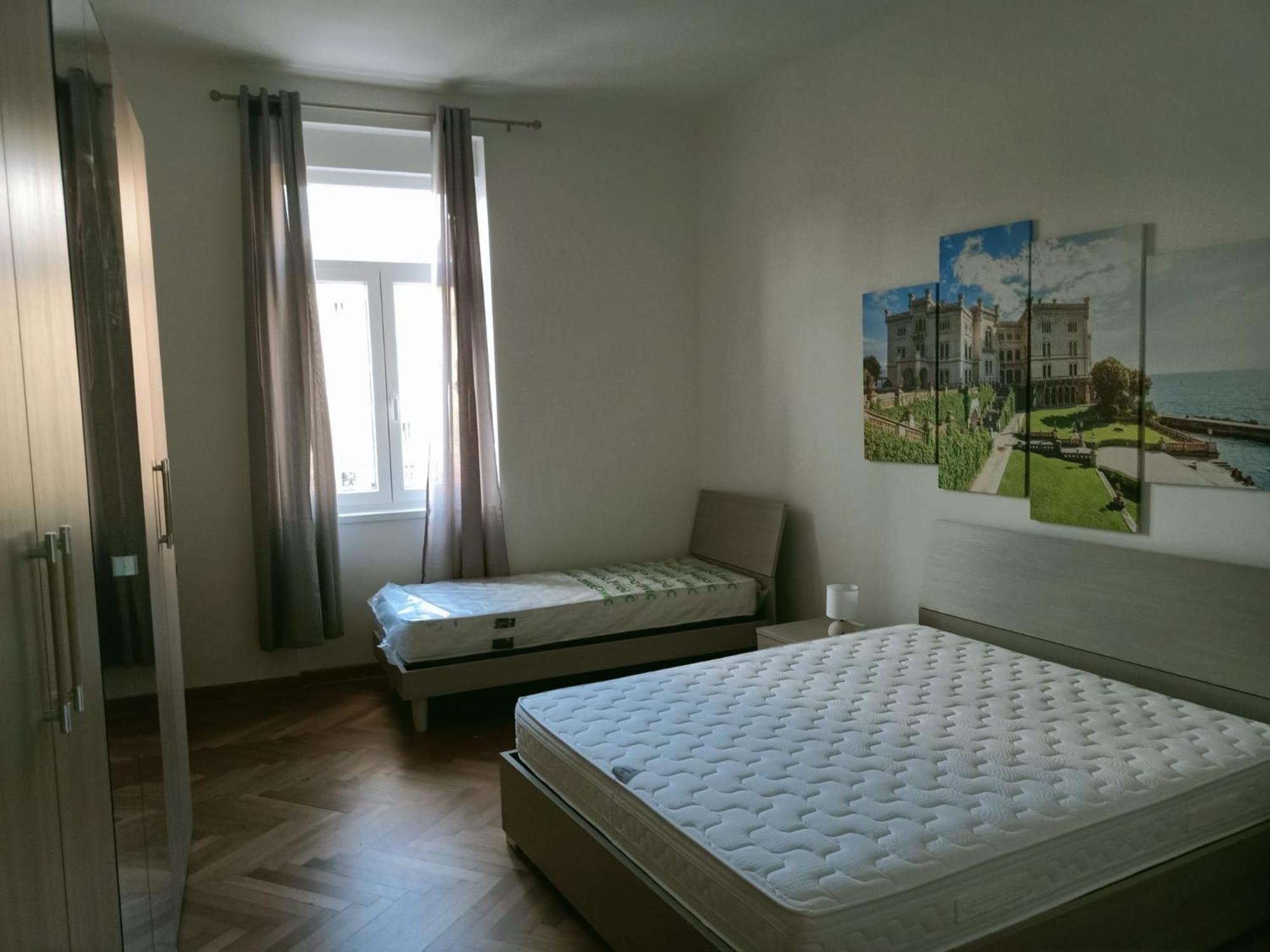 Appartamento Casa Perugino Trieste Esterno foto